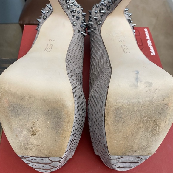 Saks Fifth Avenue SR-HAYDEN spiked heels - Picture 4 of 6